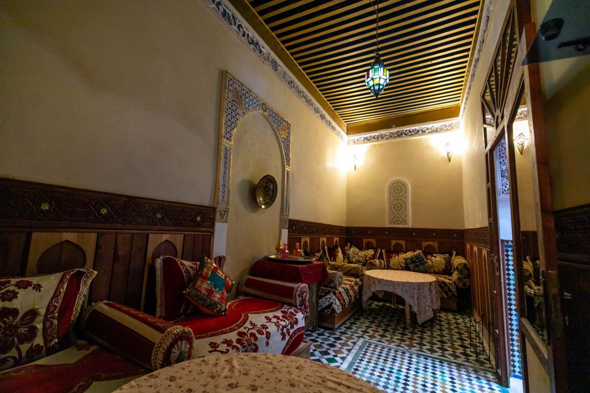 Riad Dar Diwan Fes Luaran gambar