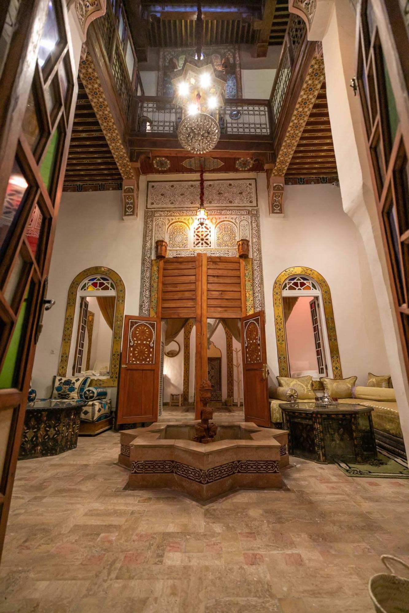 Riad Dar Diwan Fes Luaran gambar