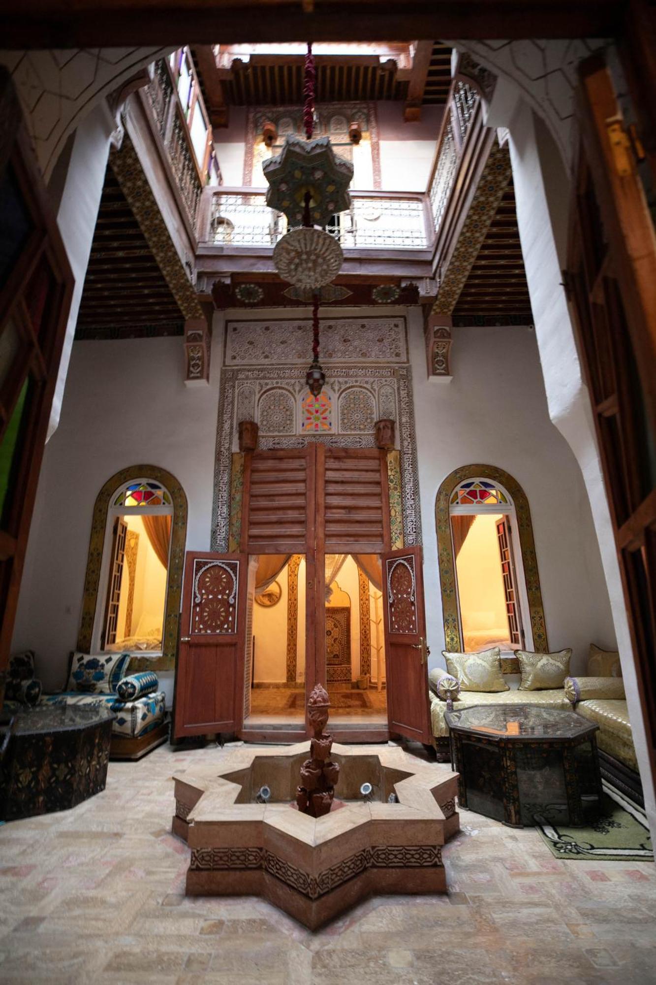 Riad Dar Diwan Fes Luaran gambar